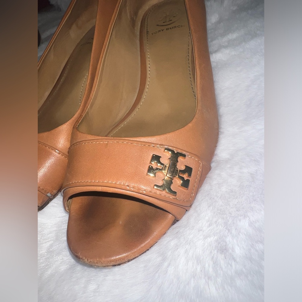 Tory Burch Brown Leather wedges